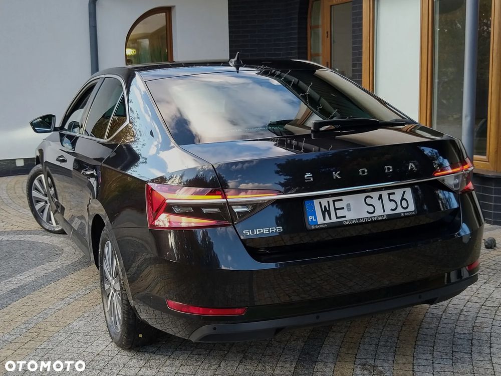Skoda Superb 2.0 TDI SCR Style DSG - 9