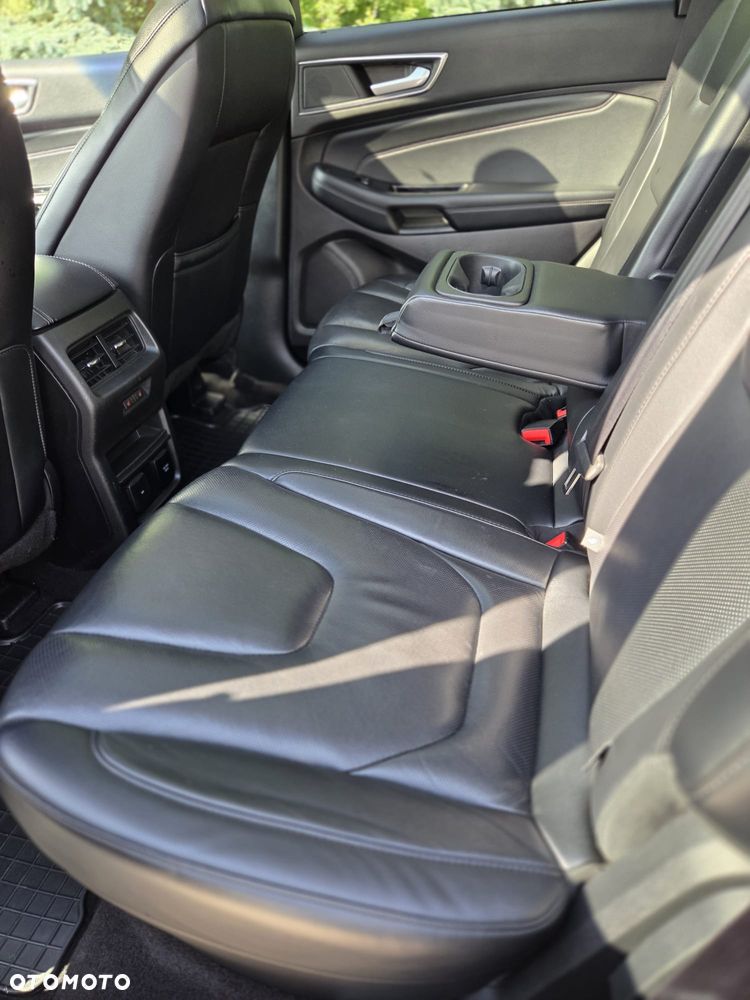 Ford Edge - 24