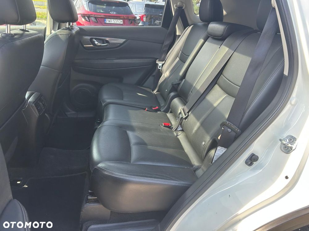Nissan X-Trail 1.6 DIG-T Tekna 2WD - 23