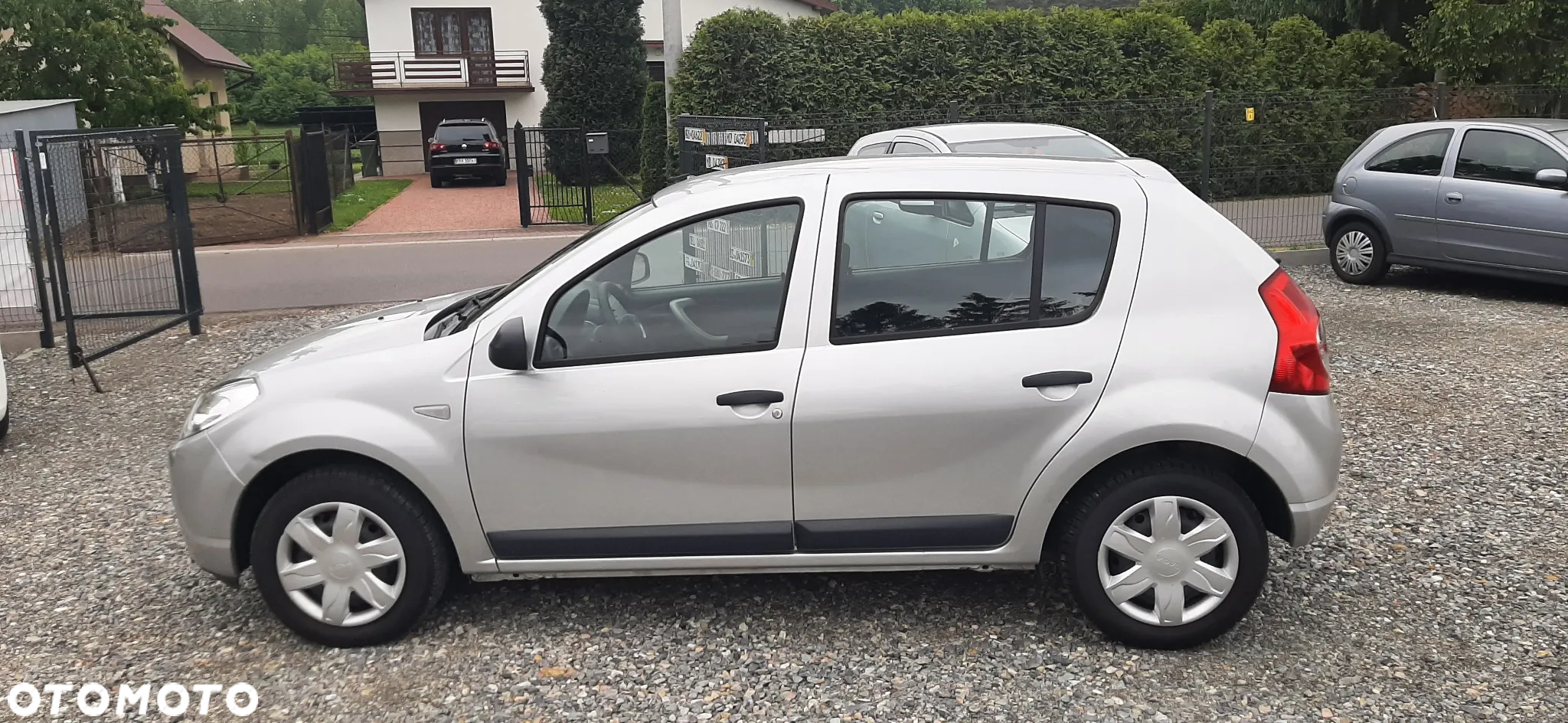 Dacia Sandero - 5