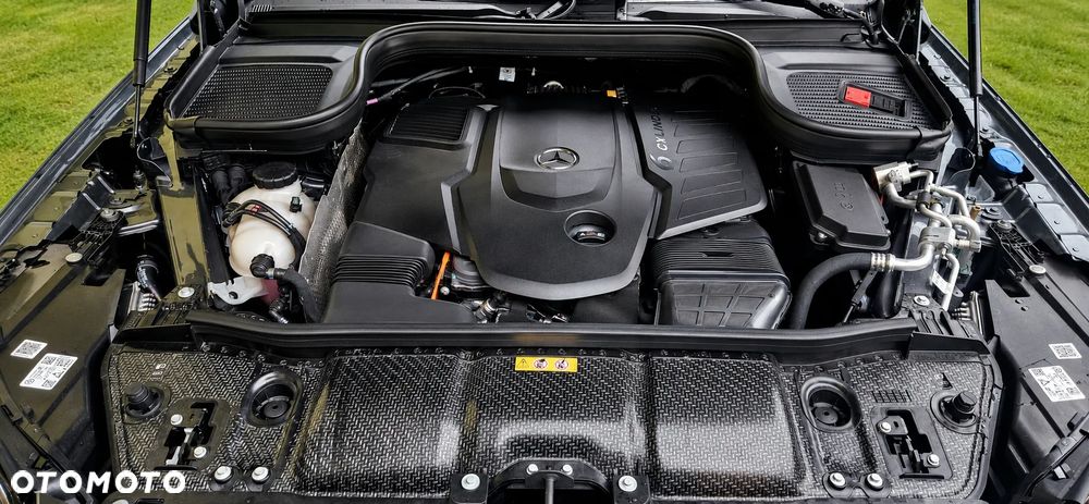 Mercedes-Benz GLS - 14