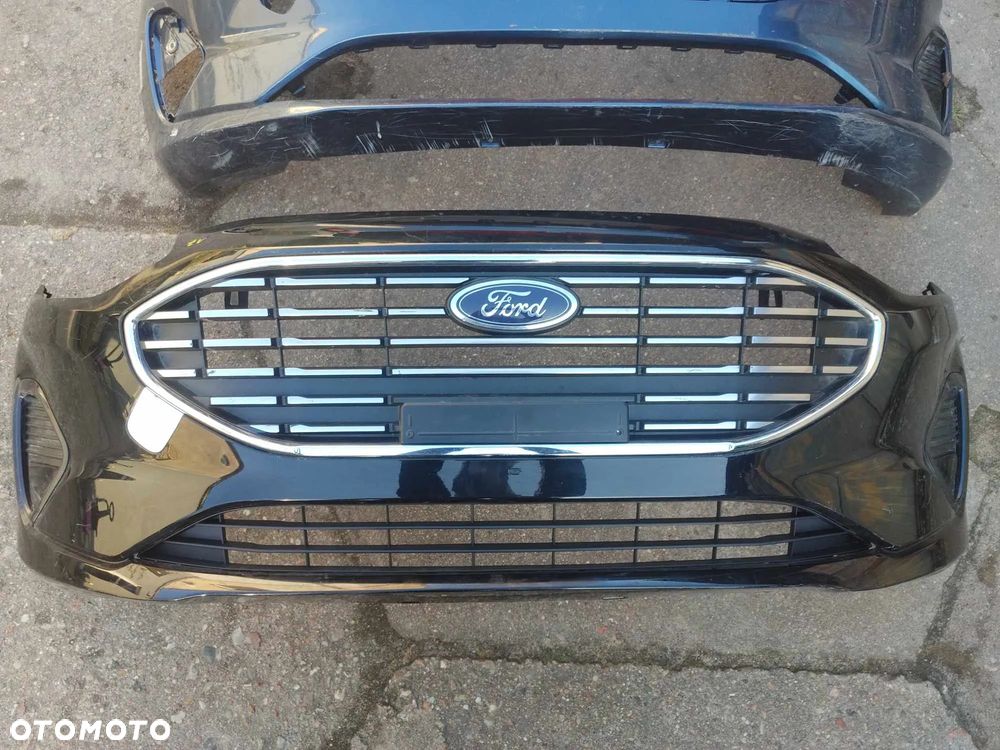 Ford Fiesta Mk8 LIFT 22r- zderzak maska lampy pas - 2