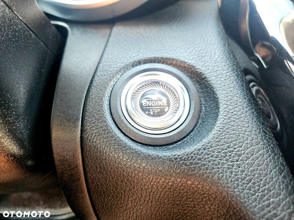 Mercedes-Benz Klasa C 220 d 4Matic T 9G-TRONIC - 40