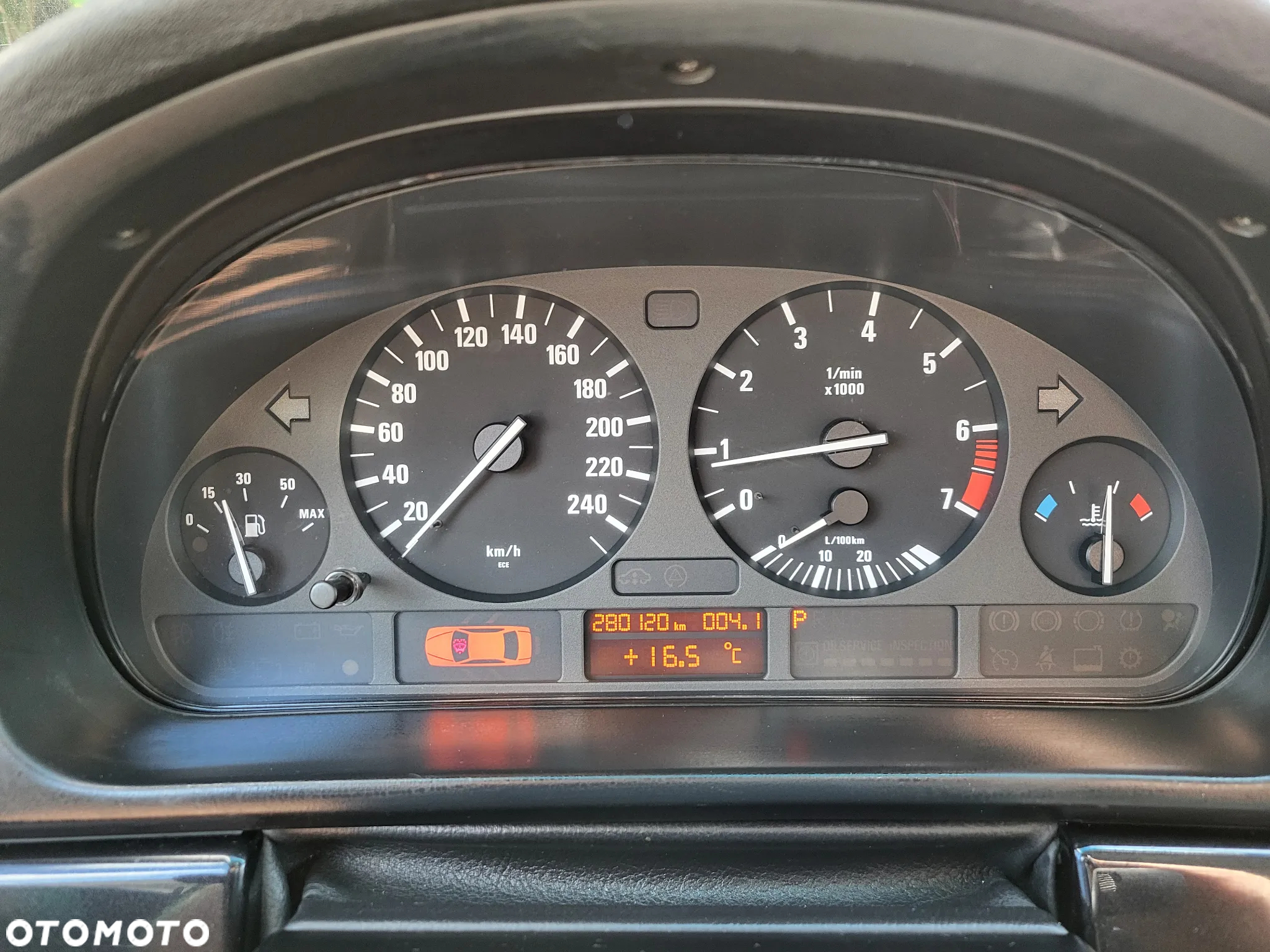 BMW Seria 5 - 21