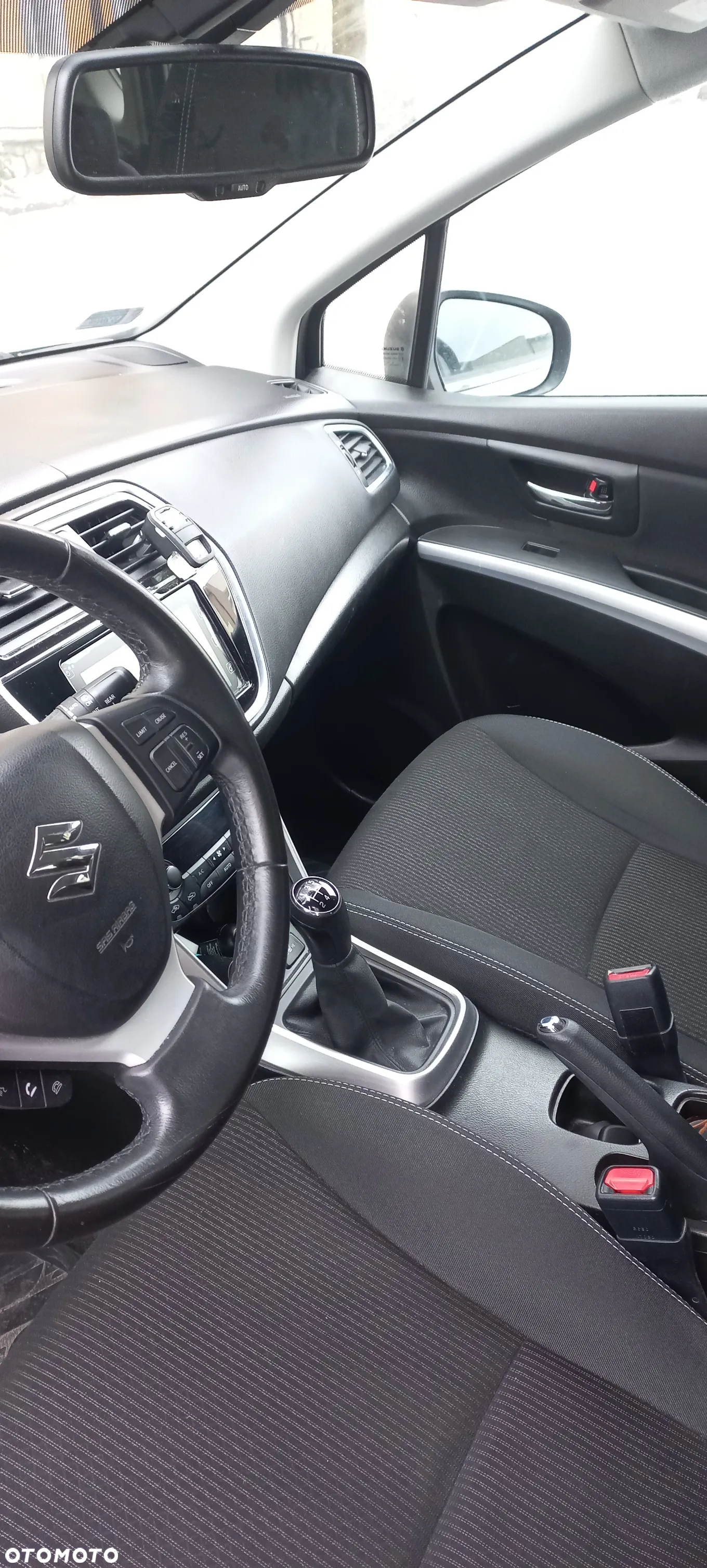 Suzuki SX4 S-Cross - 27