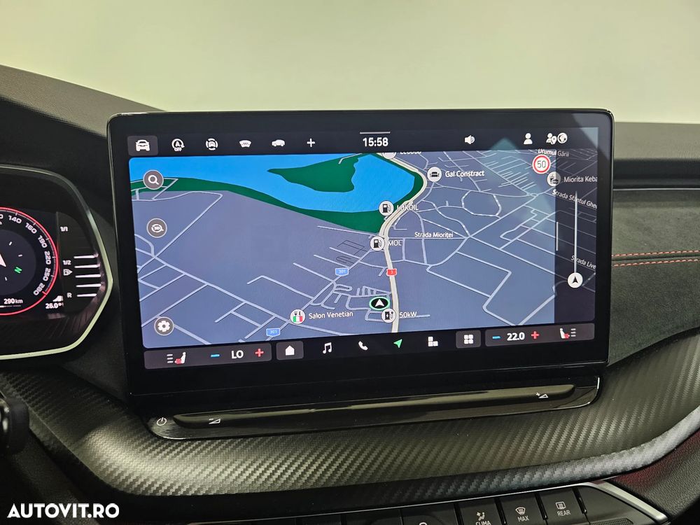 Skoda Octavia 2.0 TSI 265 CP DSG RS - 19