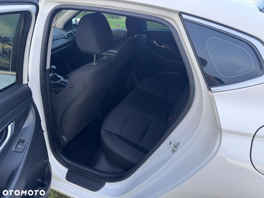 Hyundai i30 1.4 T-GDI Trend - 14