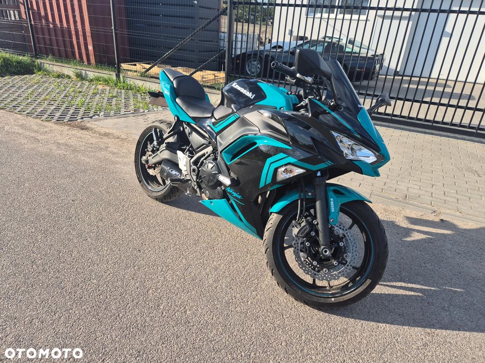 Kawasaki Ninja - 1