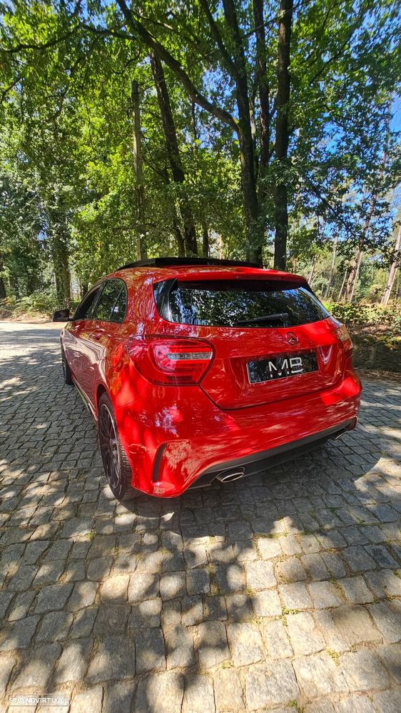 Mercedes-Benz A 200 CDI 4Matic 7G-DCT AMG Line - 35