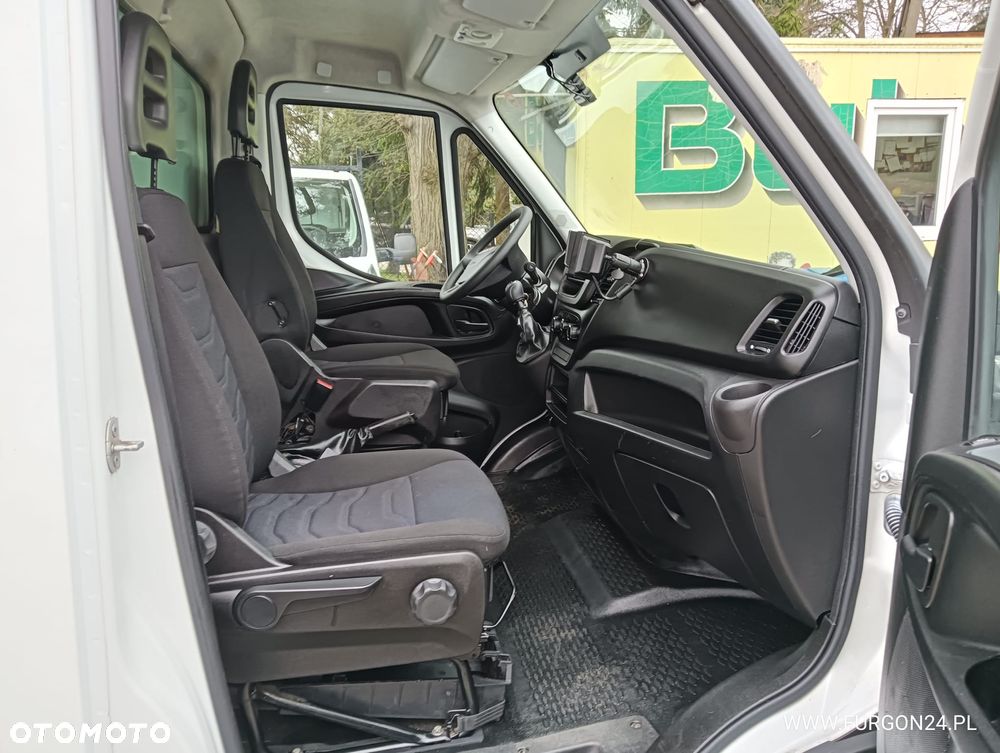 Iveco RAMA DO ZABUDOWY NR 906 - 11