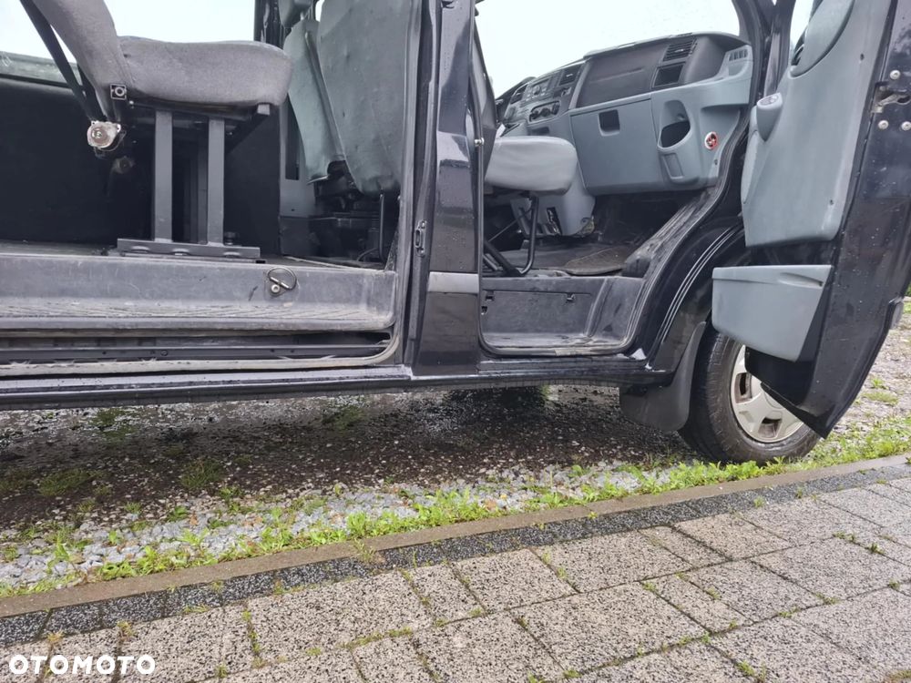 Ford Transit FT 350L - 17