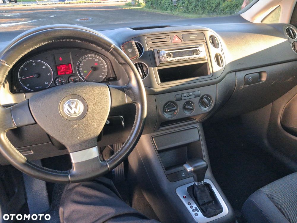 Volkswagen Golf Plus 1.9 TDI DSG Comfortline - 15