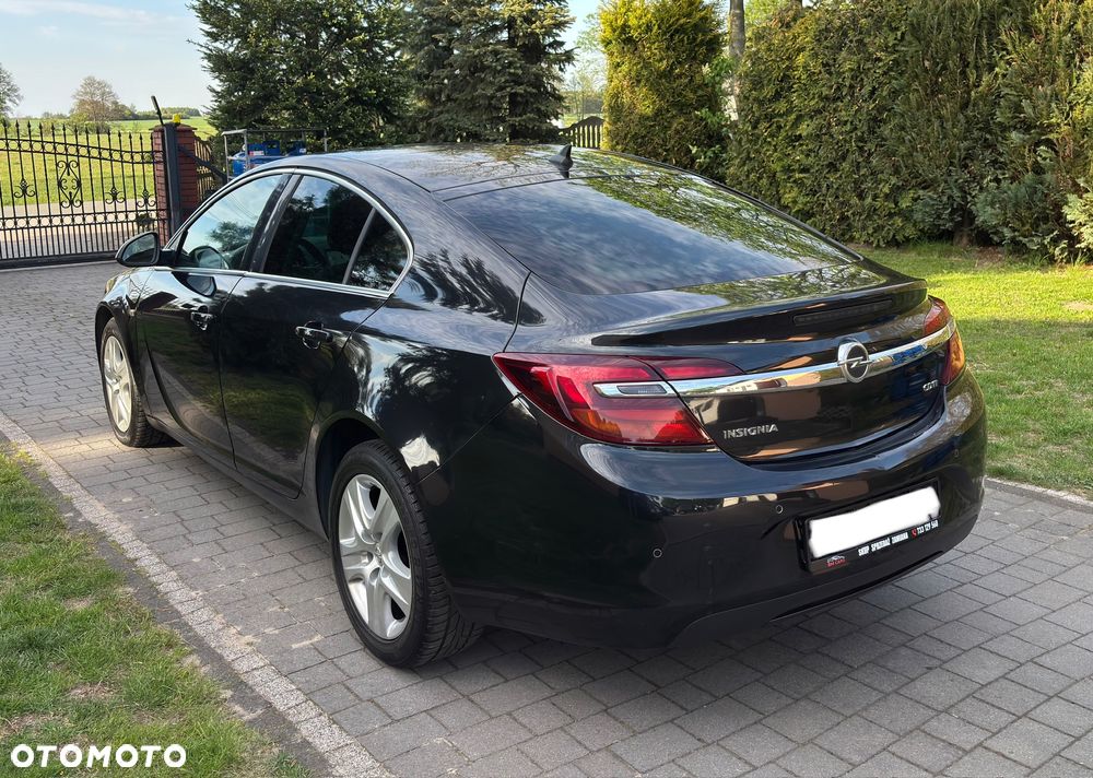 Opel Insignia 2.0 CDTI Cosmo - 3