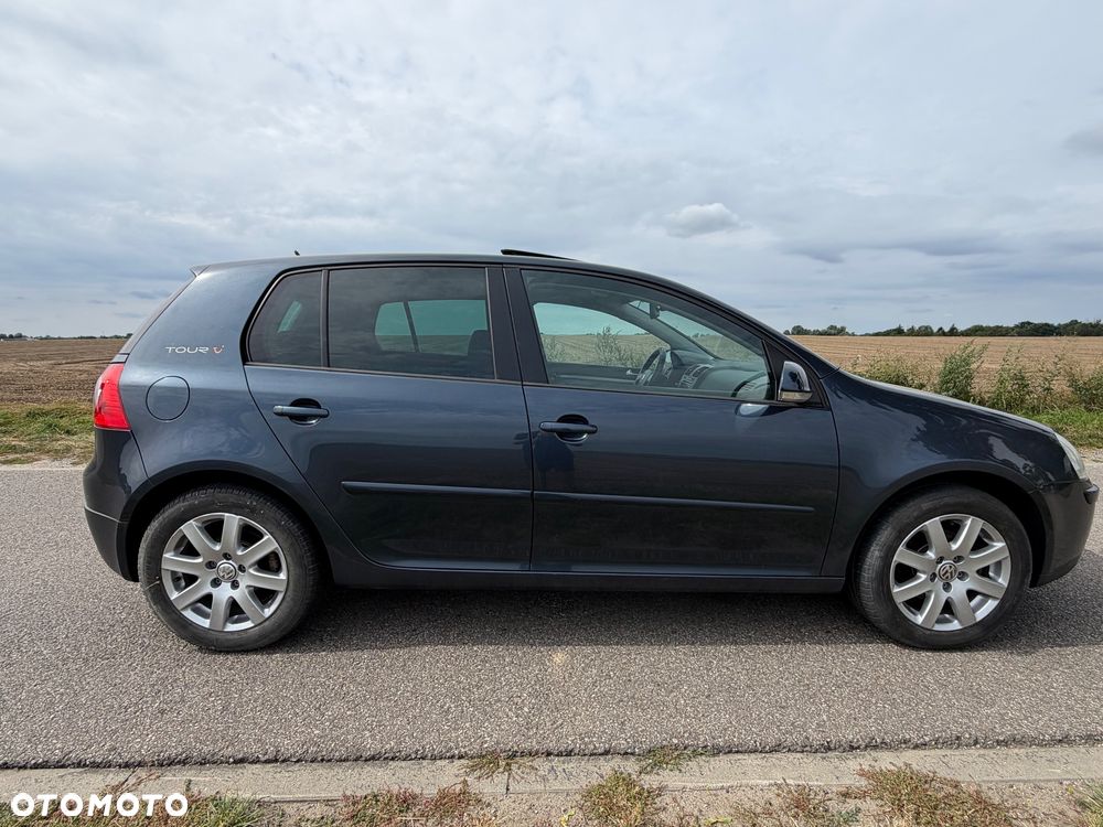 Volkswagen Golf 1.6 Tour Edition - 4