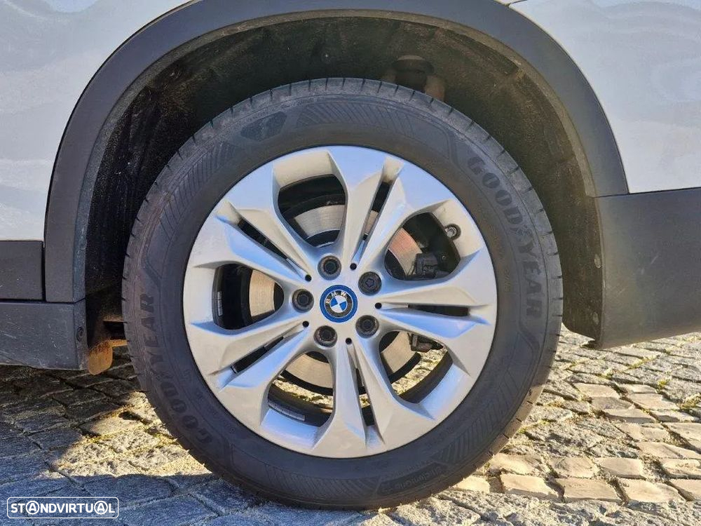 BMW X1 25 e xDrive - 28