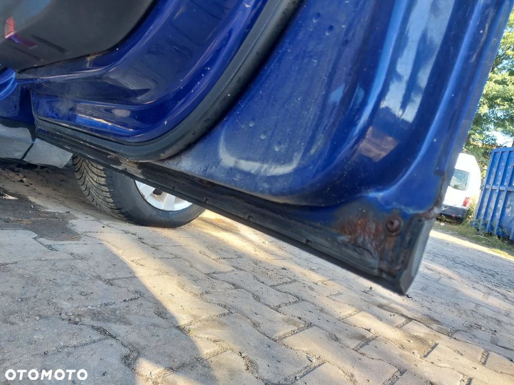 Volkswagen Passat B6 KOMBI silnik kompletny 2.0 TDI 140KM BKP Bmn Bmr Bkd Blb Bre Brf Brd Bsy Byl Bma Bwc skrzynia biegów JLU 6 biegów sprzęgło dwumasa lewarek drzwi prawe lewe przód tył klapa lusterko NIEBIESKI LC5E listwy chrom turbina turbosprężarka pompa maglownica zwrotnica zacisk kokpit panel dekory boczek drzwi tapicerka podsufitka podszybie fotel zestaw startowy sterownik szyba zamek lampa blenda wykładzina alufelgi roleta podłokietnik mechanizm tempomat kolektor osłona dolot tłumik wydech NA CZĘŚCI WSZYSTKIE CZĘŚCI - 11