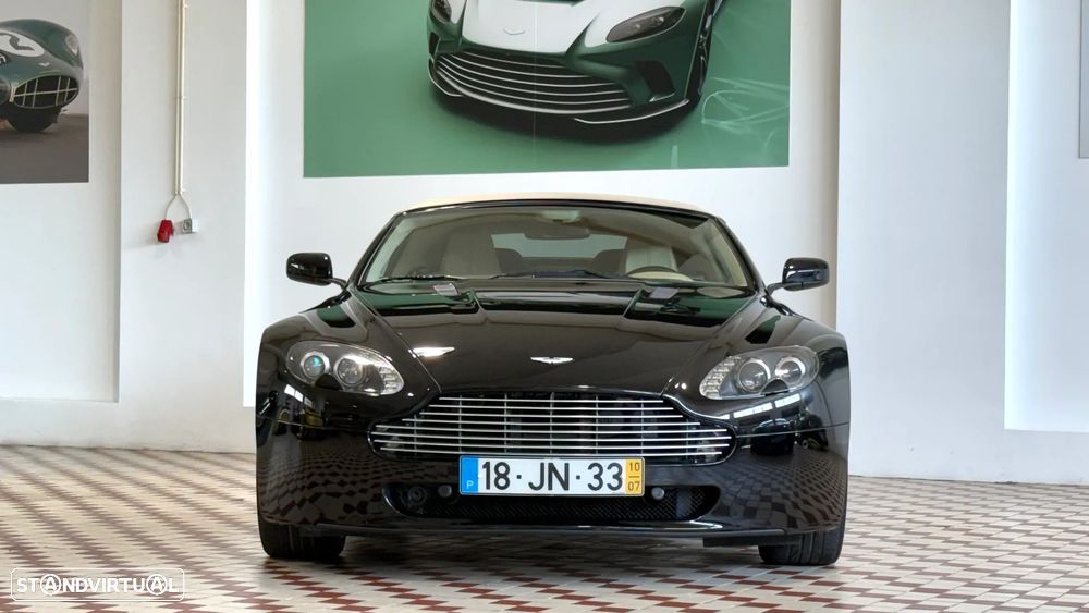 Aston Martin Vantage Roadster V8 Sportshift - 3