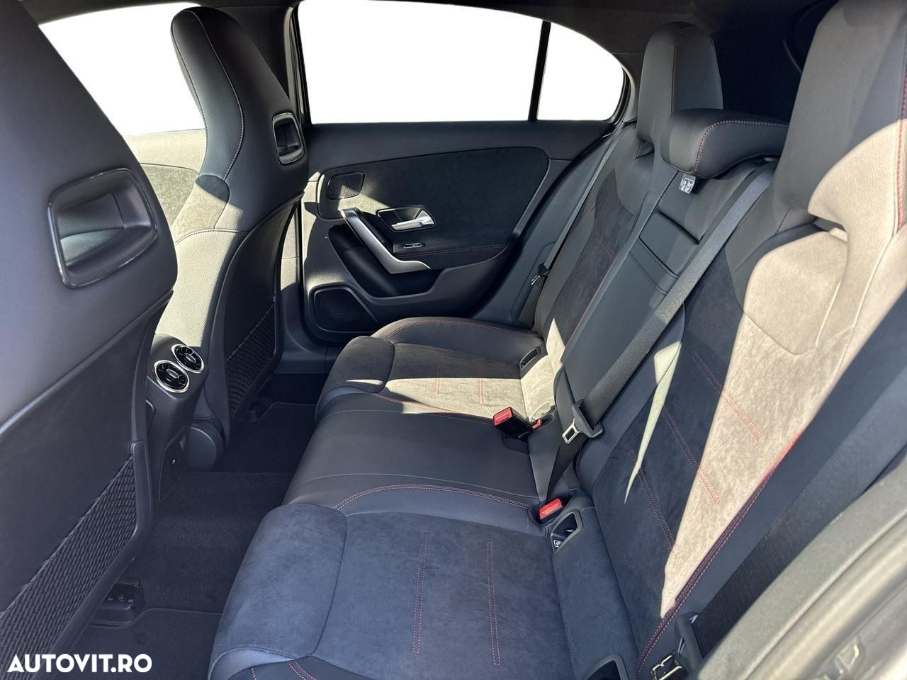Mercedes-Benz A 250 e Aut. - 10