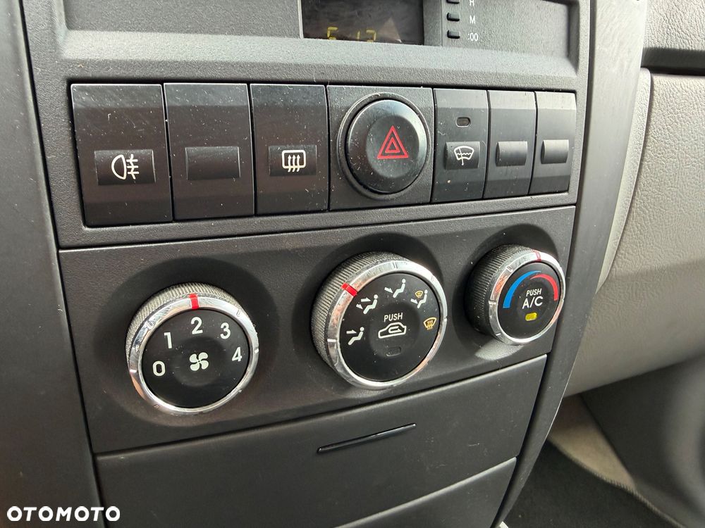 Kia Sorento 2.5 CRDi EX - 38