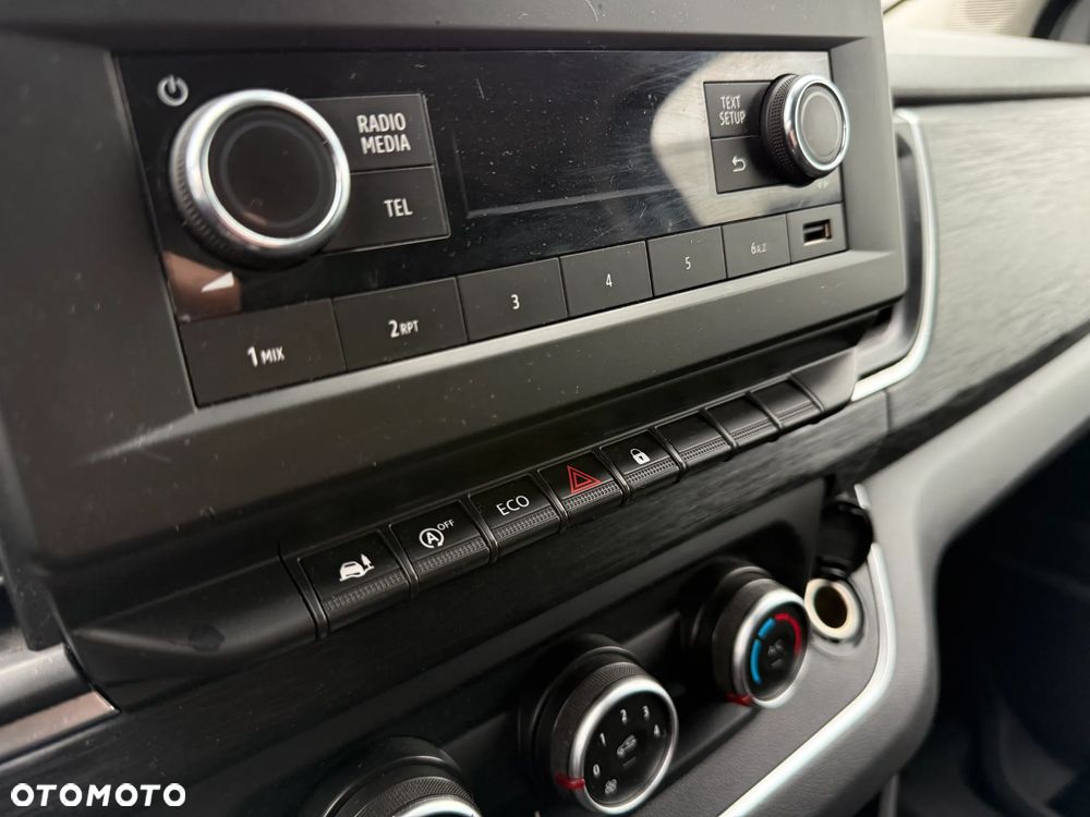 Renault Trafic - 18
