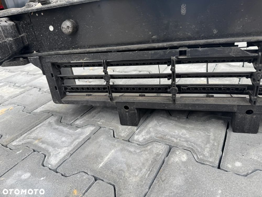 WZMOCNIENIE CZOŁOWE PAS CHŁODNICE RENAULT TWINGO III LIFT 1.0 - 10