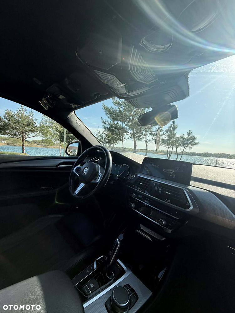 BMW X4 xDrive20d - 10