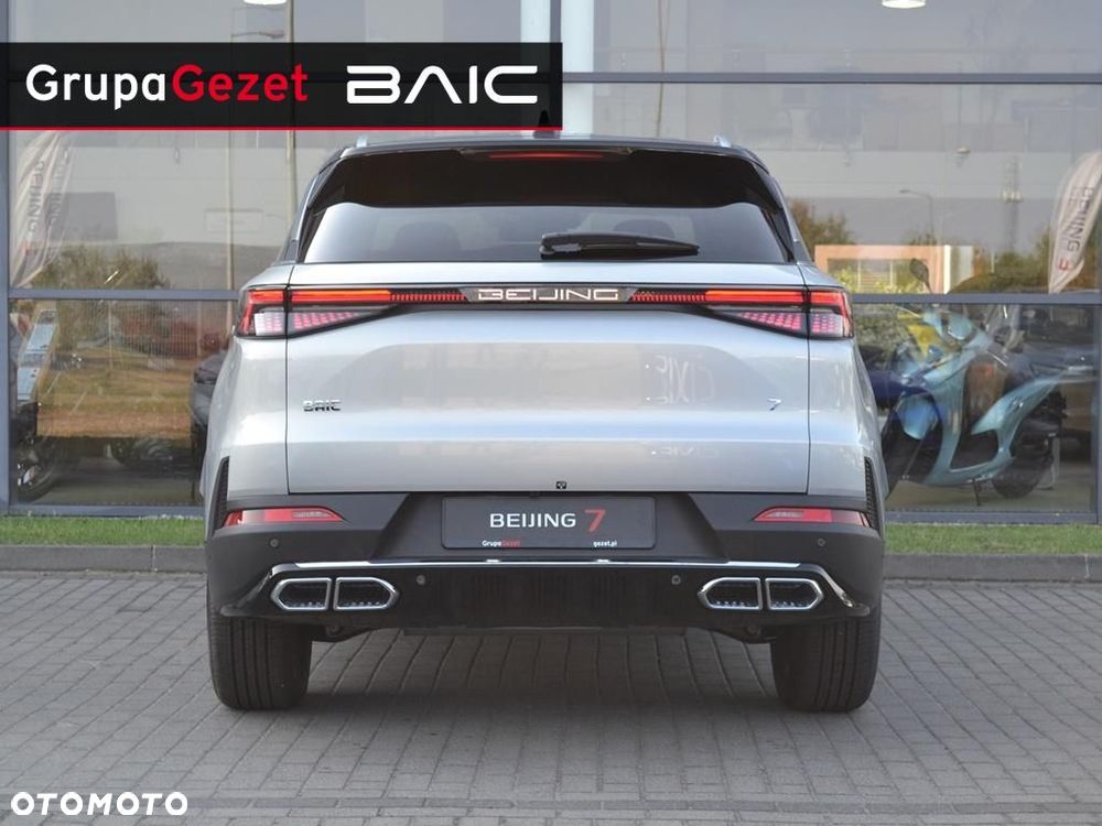 BAIC 7 - 7
