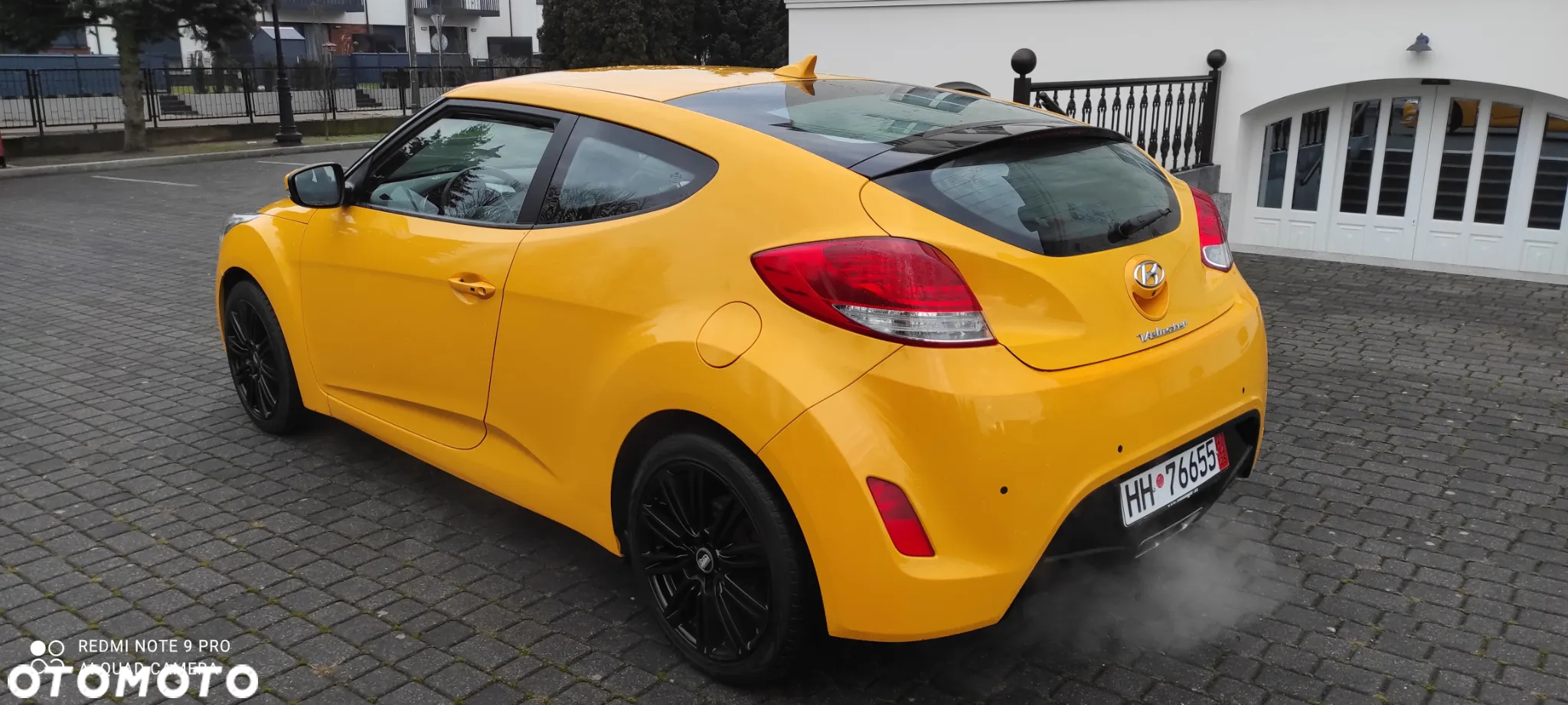 Hyundai Veloster 1.6 GDI Comfort - 12