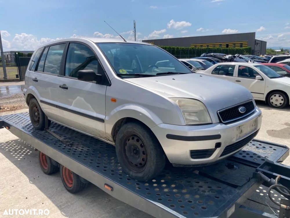 Dezmembrez Ford Fusion 2003 Hatchback 1.4 TDCI, COD MOTOR:F6JA - 2