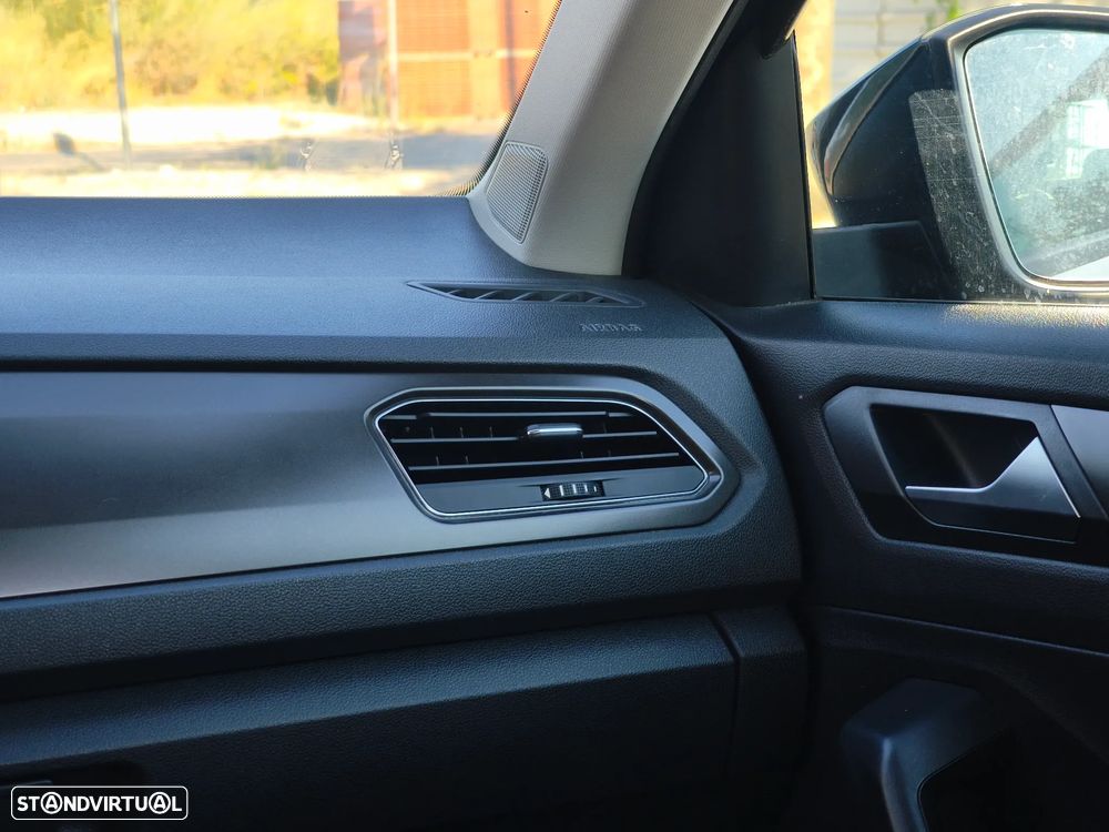 VW T-Roc 1.0 TSI OPF Style - 9