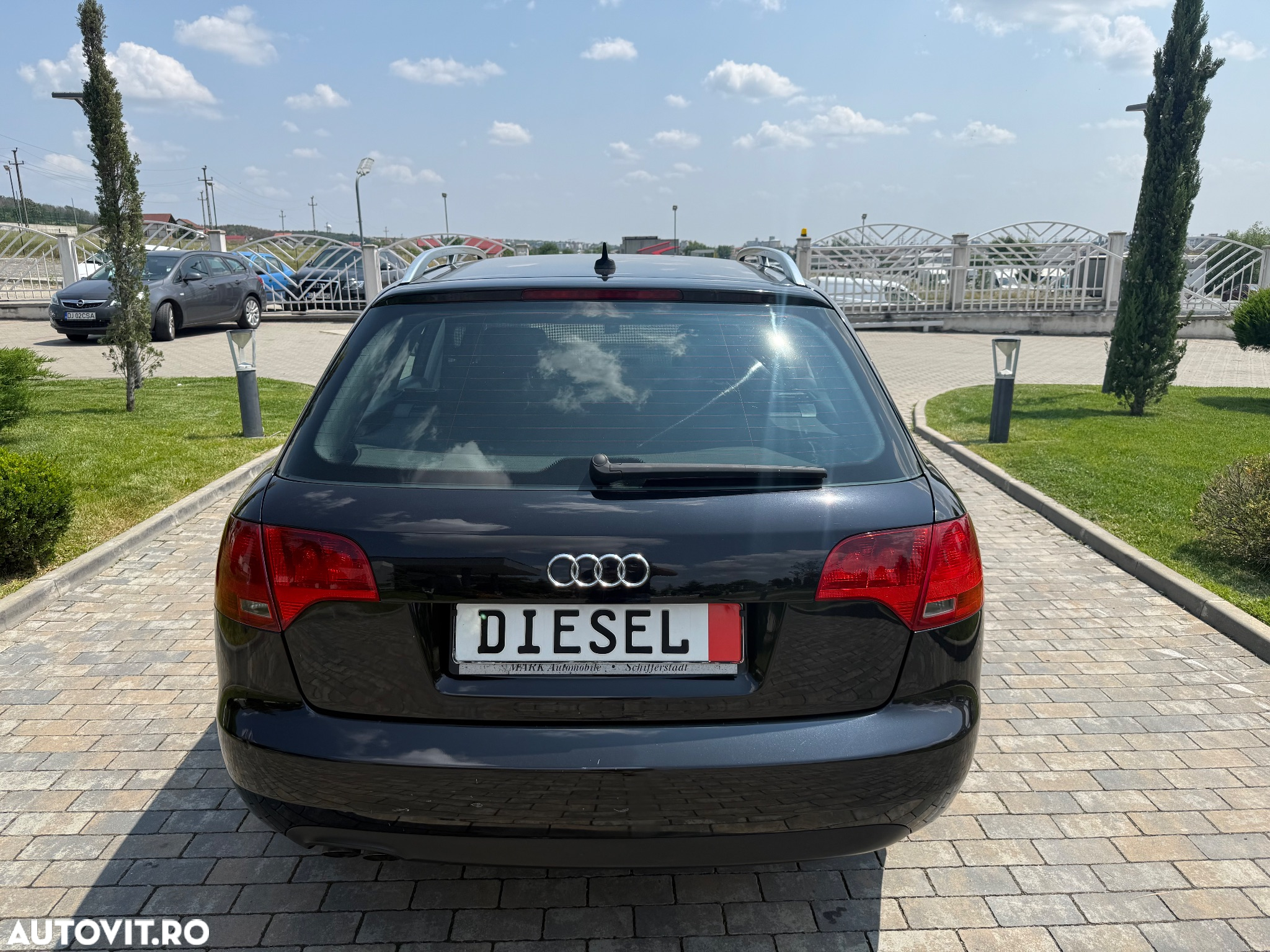 Audi A4 Avant 2.0 TDI DPF - 8