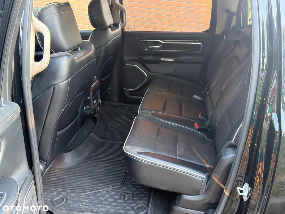 RAM 1500 Quad Cab Longbed Laramie - 13