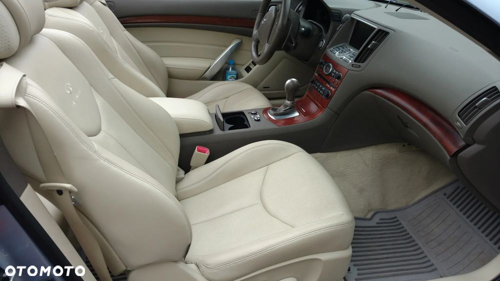 Infiniti G G37 - 7