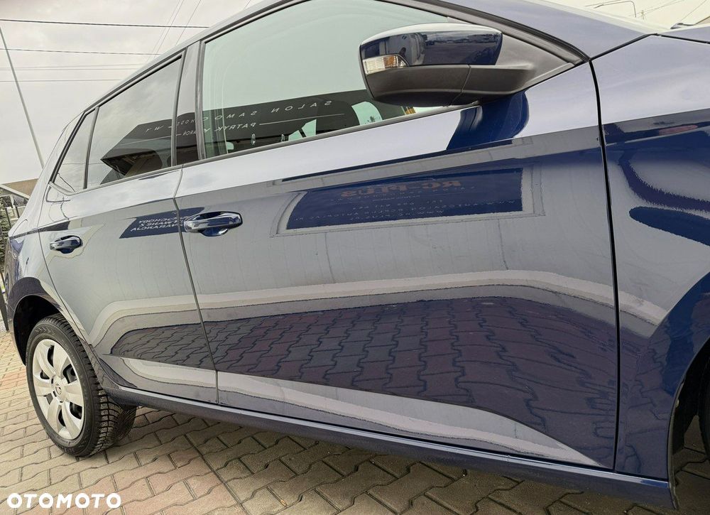 Skoda Fabia 1.0 MPI Active - 38