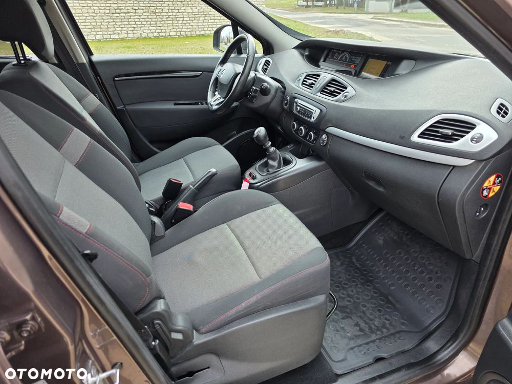 Renault Scenic dCi 110 LIMITED - 13