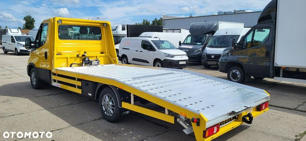 Iveco Daily 35S18A8H V - 4