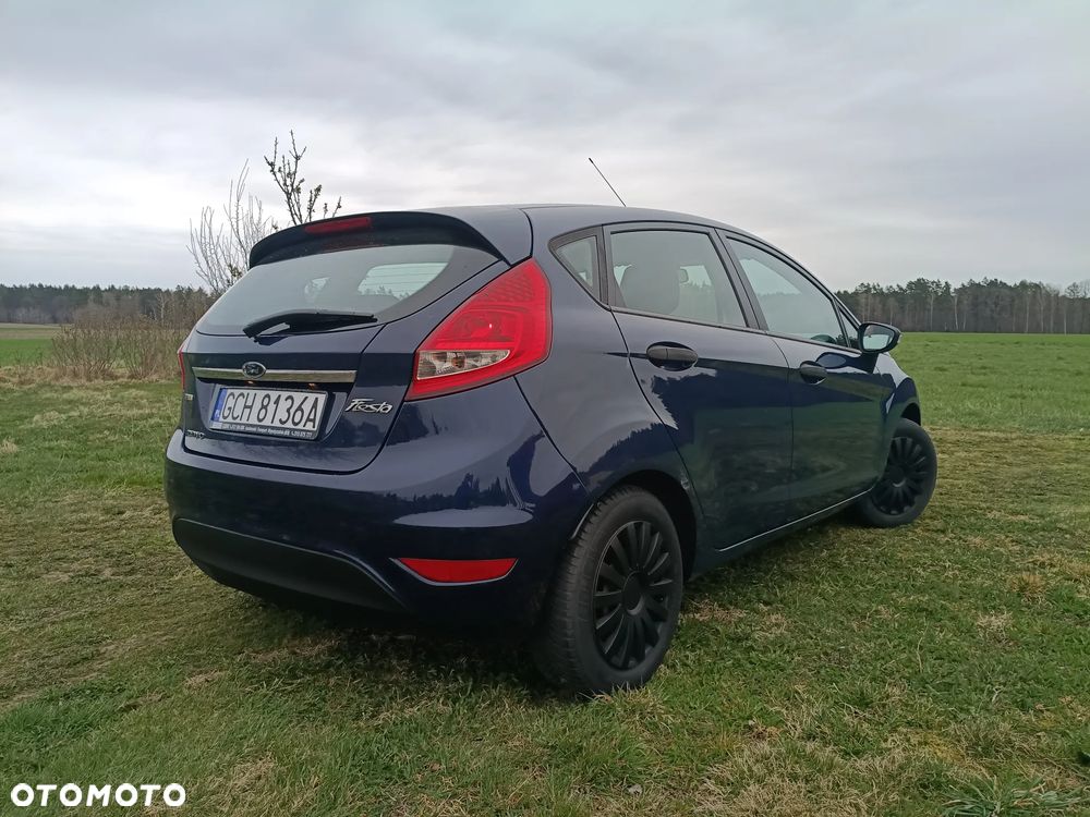 Ford Fiesta - 7