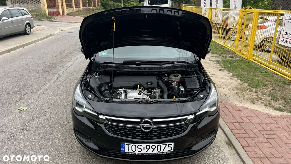 Opel Astra 1.6 CDTI Cosmo - 31