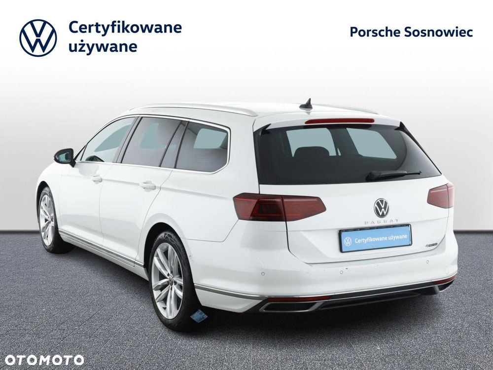 Volkswagen Passat Variant - 4