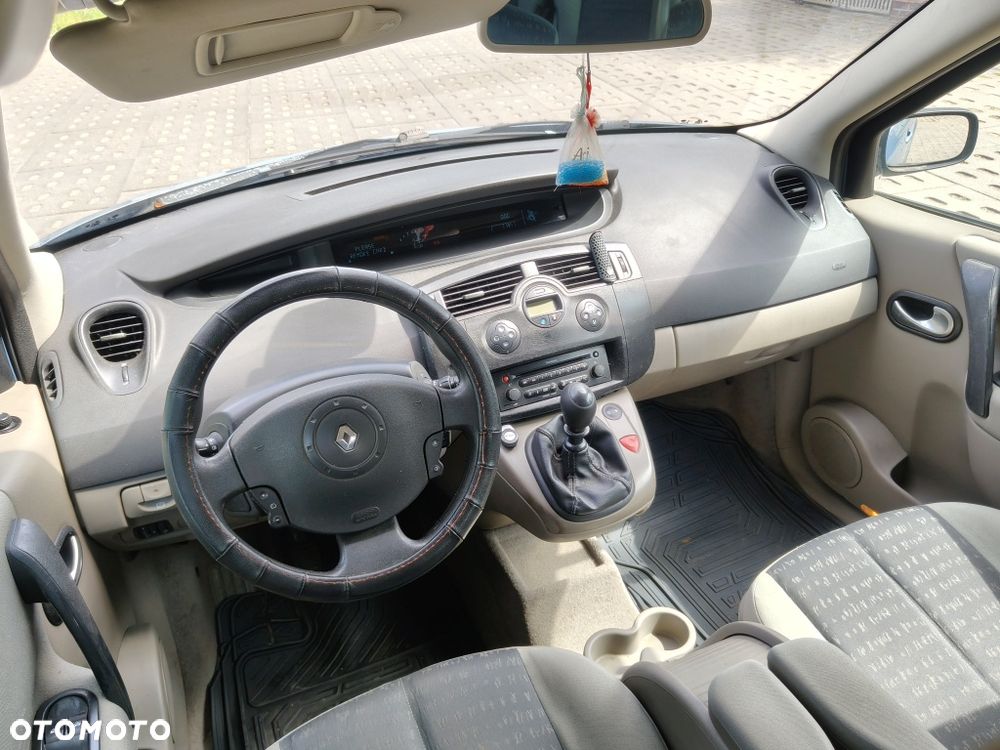 Renault Scenic - 7