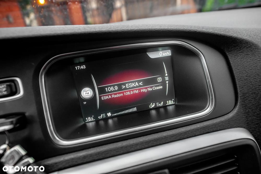Volvo V40 Cross Country T4 AWD Drive-E Summum - 27