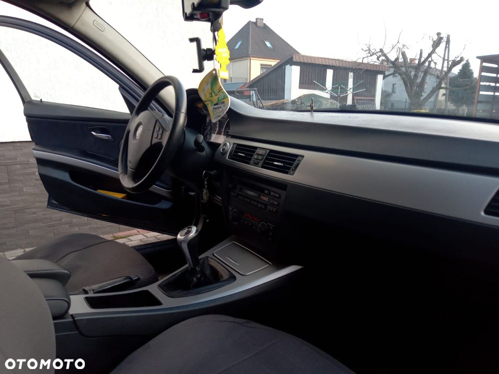BMW Seria 3 320d - 2