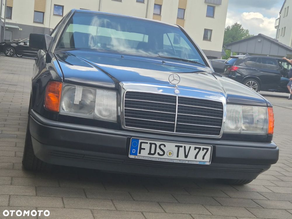 Mercedes-Benz W124 (1984-1993) - 10