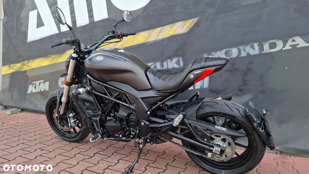 Benelli 502 C - 7