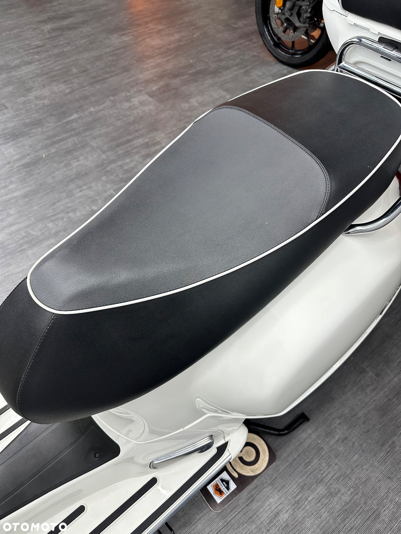 Vespa GTS - 15