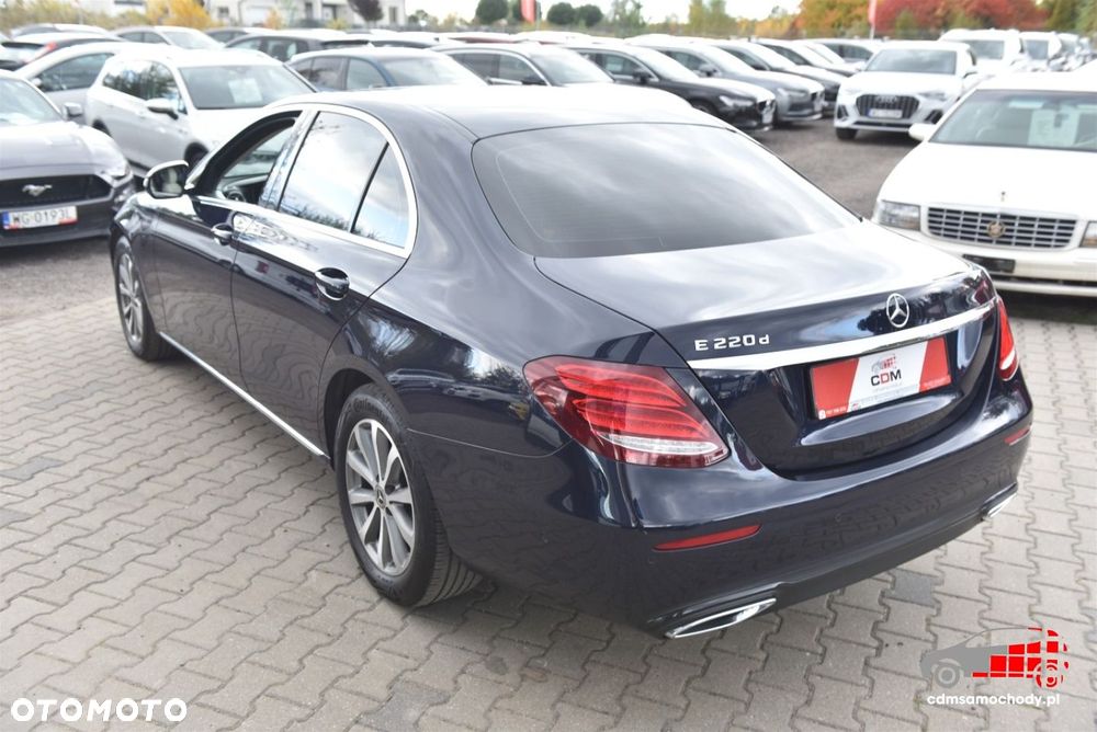 Mercedes-Benz Klasa E - 8