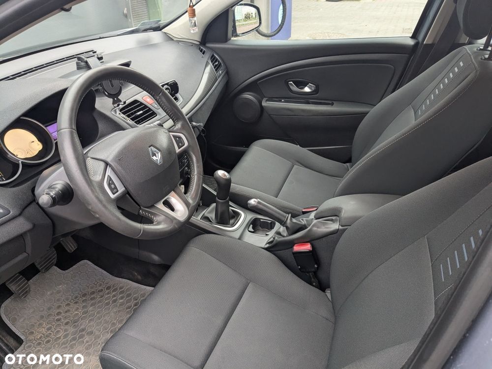 Renault Megane - 7