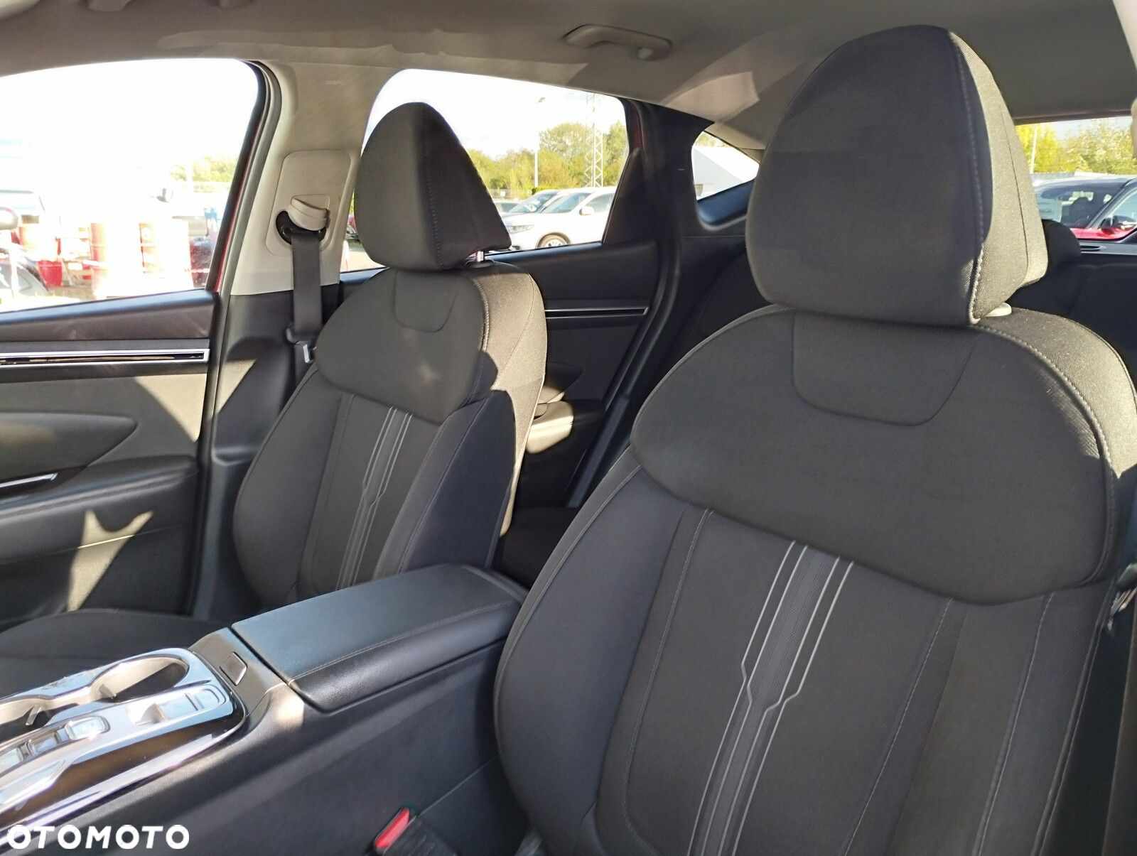 Hyundai Tucson 1.6 T-GDi HEV Executive 2WD - 19