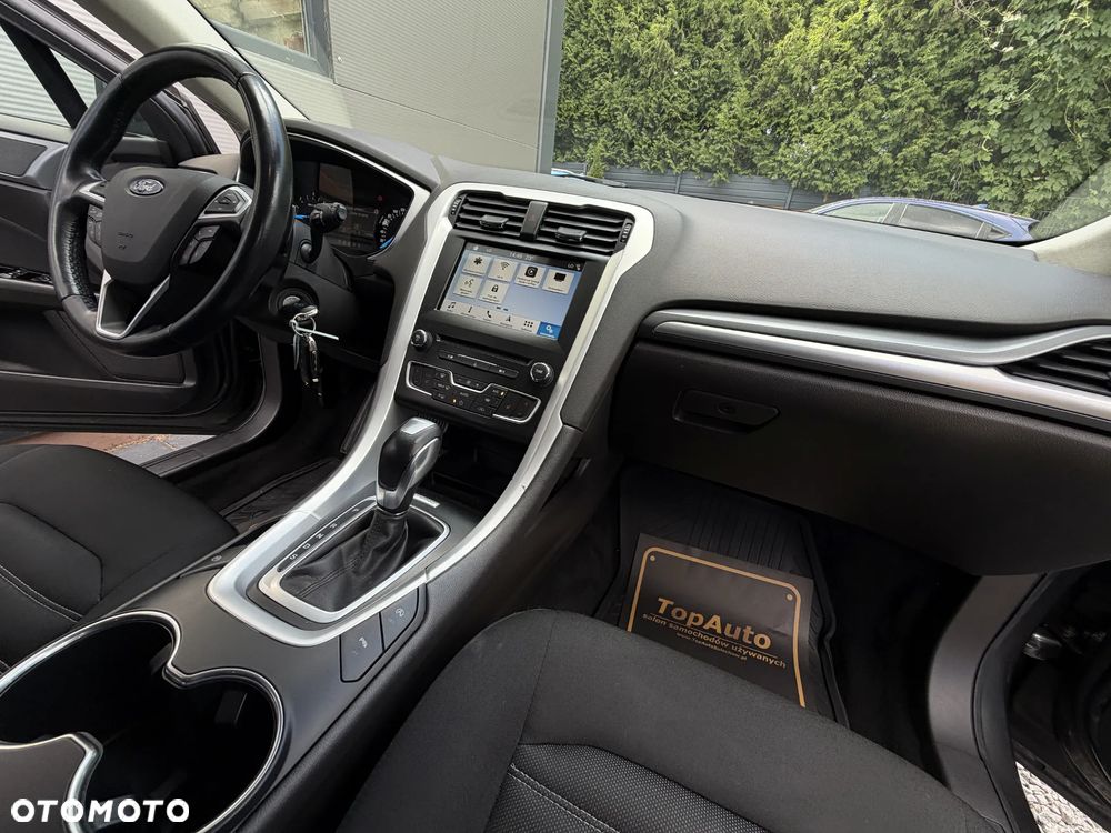 Ford Mondeo 2.0 TDCi Titanium PowerShift - 16