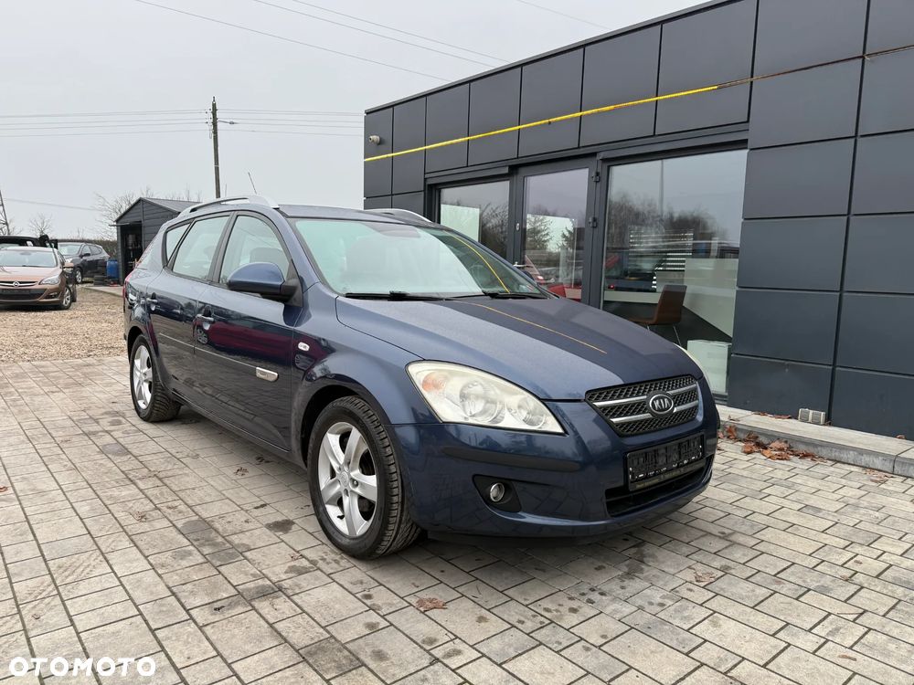 Kia Ceed 2.0 CVVT Spirit - 2